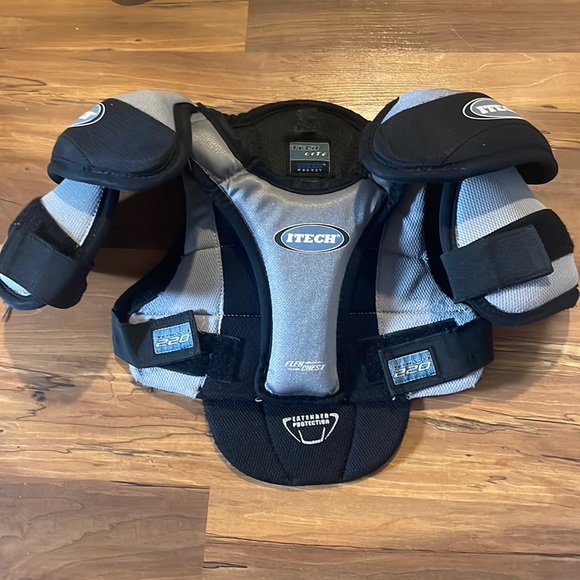 ITECH shoulder pads youth small - Picture 1 of 4